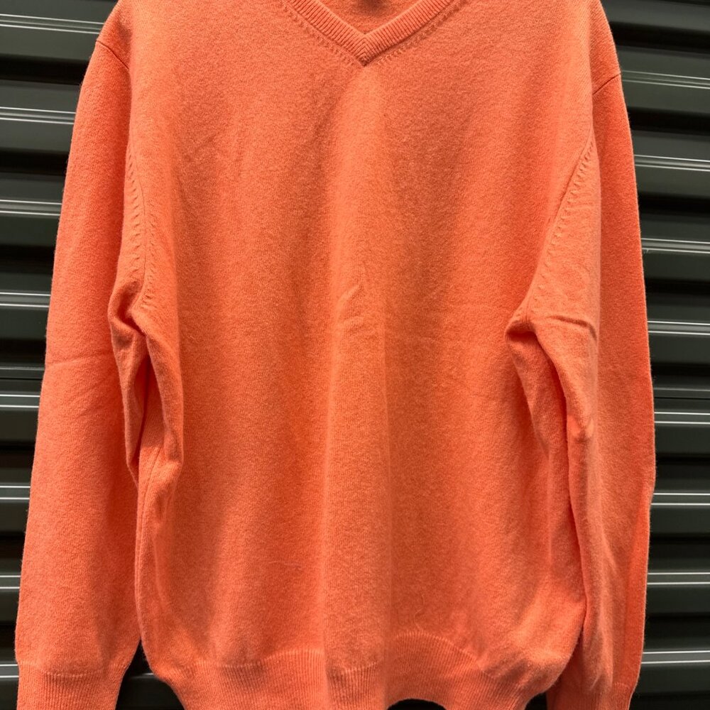 Mark Shale V-Neck Sweater Men’s L Orange 100% Cashmere Mint YGI W4-216